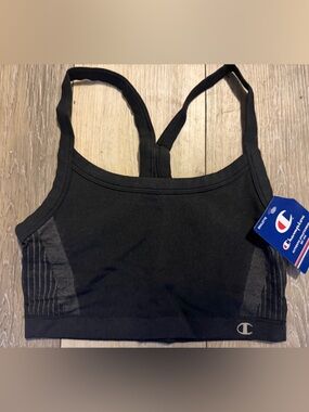 Champion Black Seamless Sports Bra Bralette with Strappy Back size S-NWT